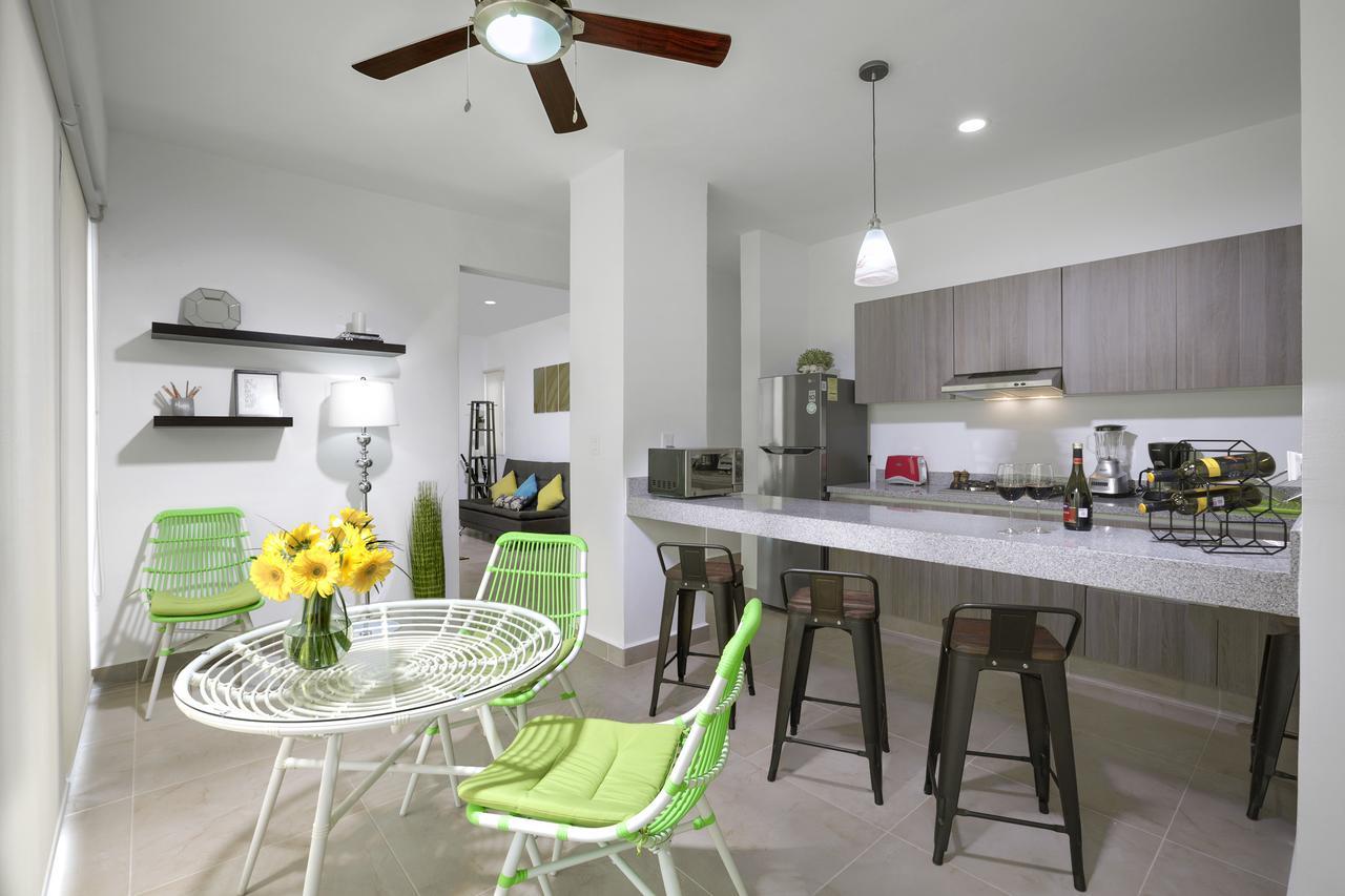 Velas Condos City And Pool View Puerto Morelos Εξωτερικό φωτογραφία